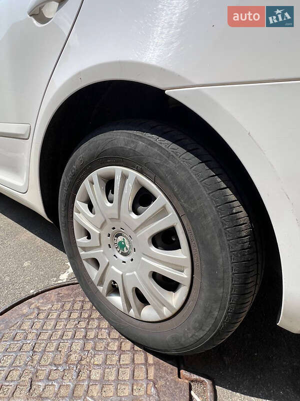 Універсал Skoda Octavia 2010 в Києві