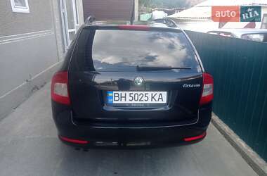 Универсал Skoda Octavia 2011 в 