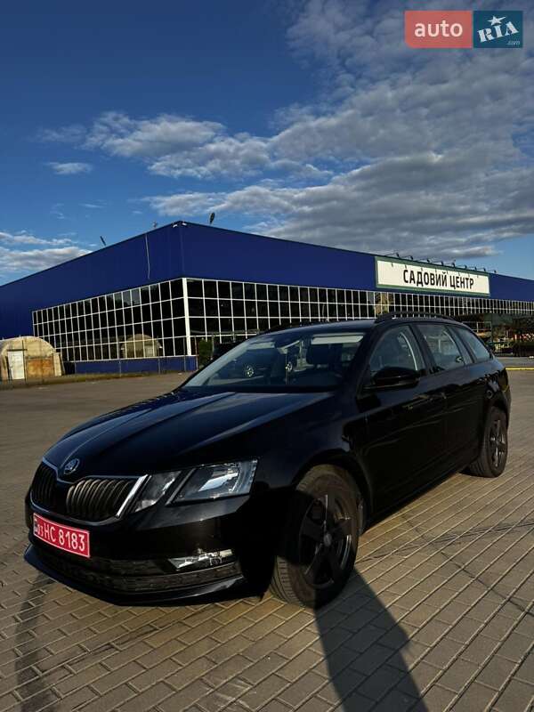 Универсал Skoda Octavia 2019 в Сумах
