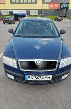 Лифтбек Skoda Octavia 2011 в 