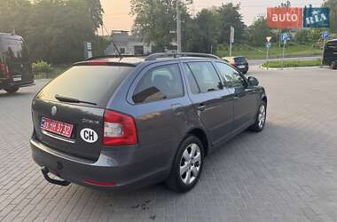 Универсал Skoda Octavia 2010 в 