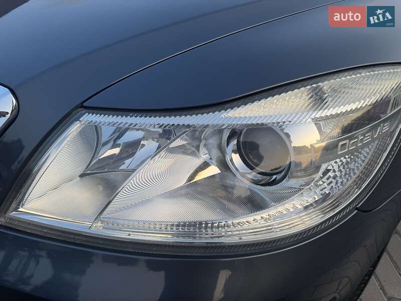 Универсал Skoda Octavia 2010 в Ровно