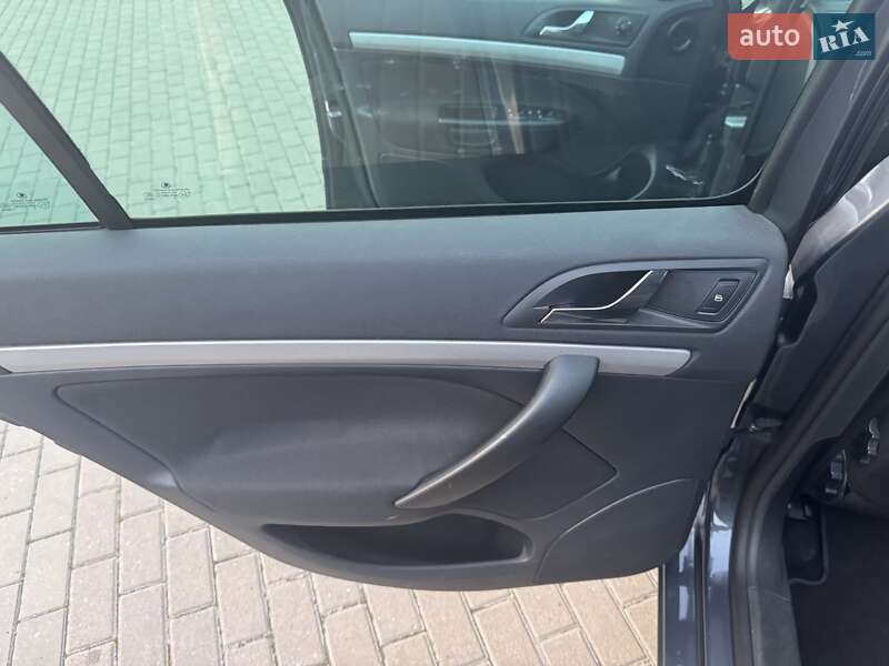 Универсал Skoda Octavia 2010 в Ровно