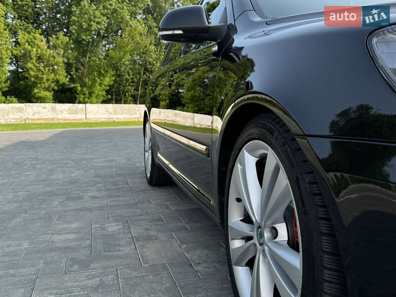 Универсал Skoda Octavia 2011 в Чернигове
