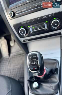 Універсал Skoda Octavia 2011 в 