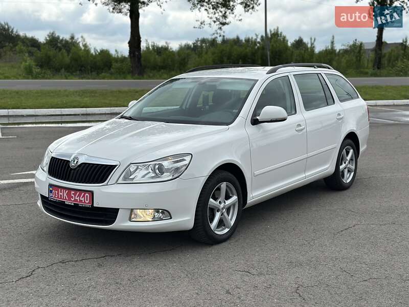 Універсал Skoda Octavia 2011 в 