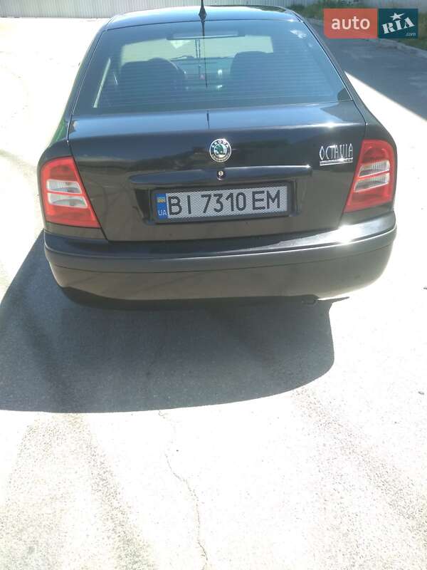 Лифтбек Skoda Octavia 2004 в Полтаве