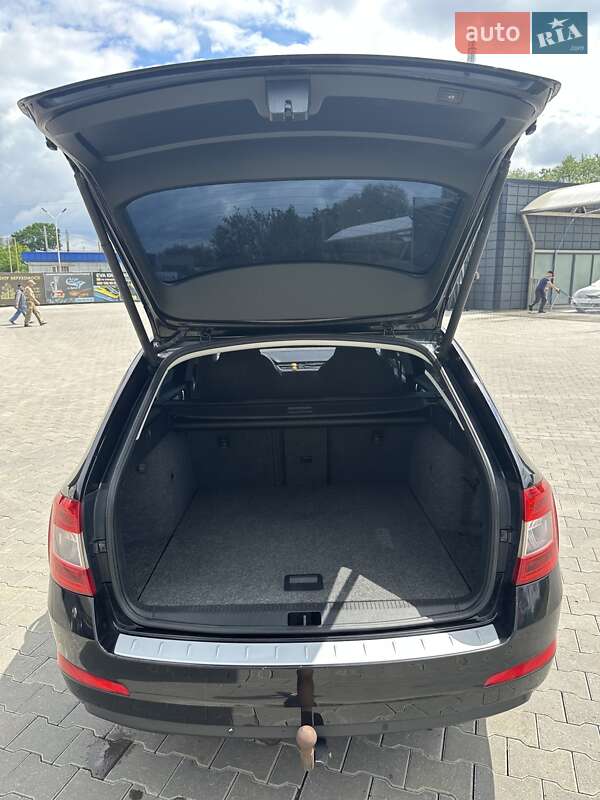 Универсал Skoda Octavia 2015 в Звягеле