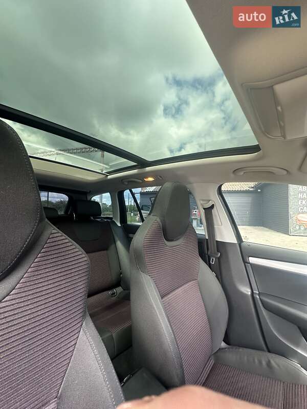 Универсал Skoda Octavia 2015 в Звягеле