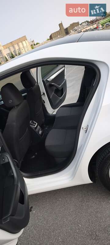 Лифтбек Skoda Octavia 2013 в Харькове