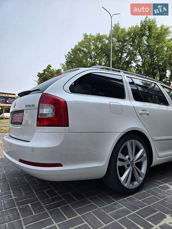 Універсал Skoda Octavia 2012 в Кам'янському