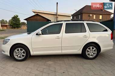 Универсал Skoda Octavia 2011 в 