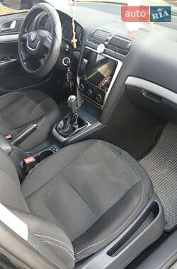Лифтбек Skoda Octavia 2013 в 