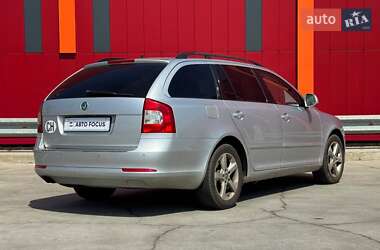 Универсал Skoda Octavia 2011 в 