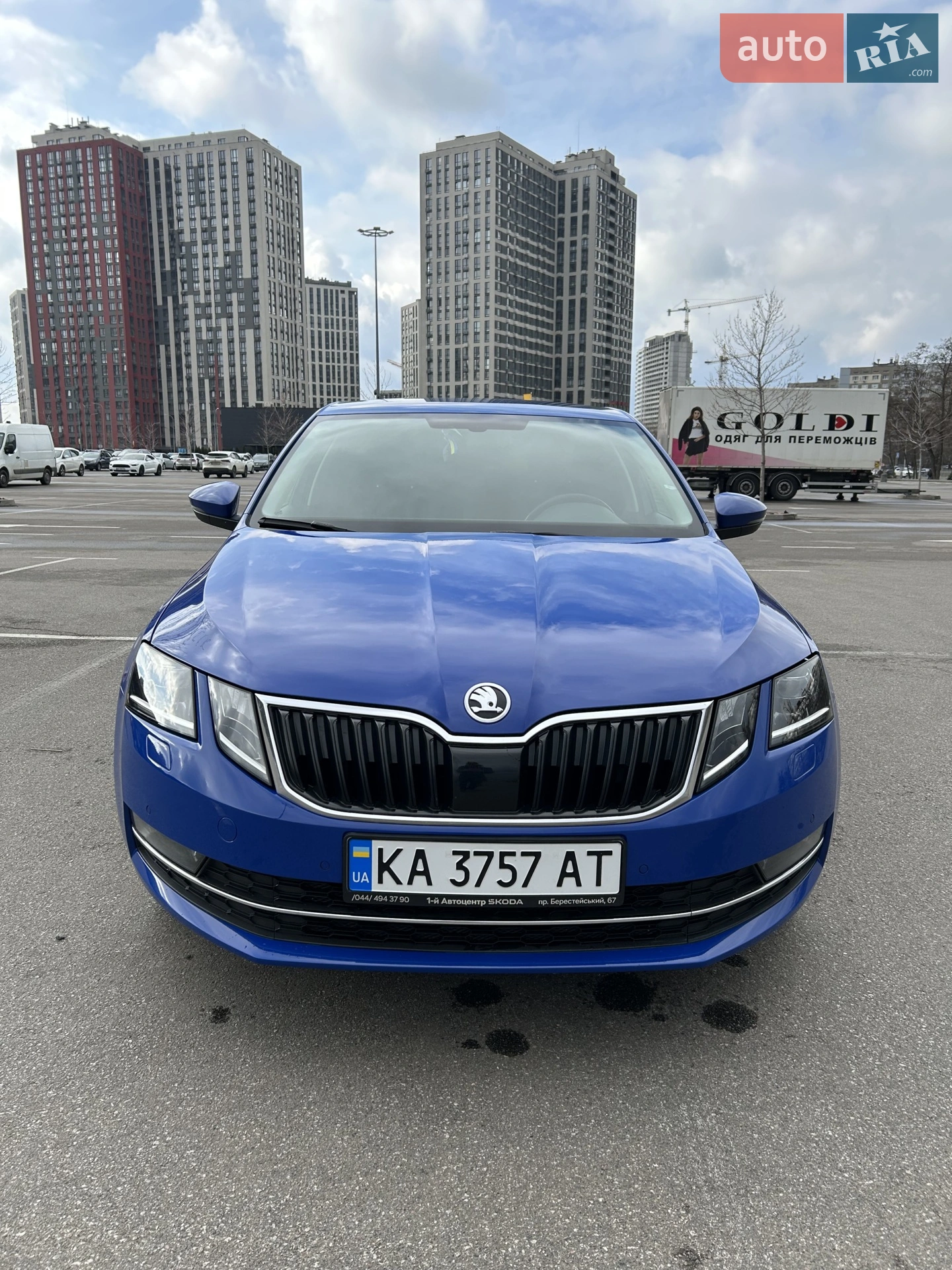 2020 Skoda Octavia - фото 1