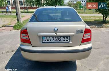 Ліфтбек Skoda Octavia 2006 в 