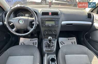 Лифтбек Skoda Octavia 2008 в 