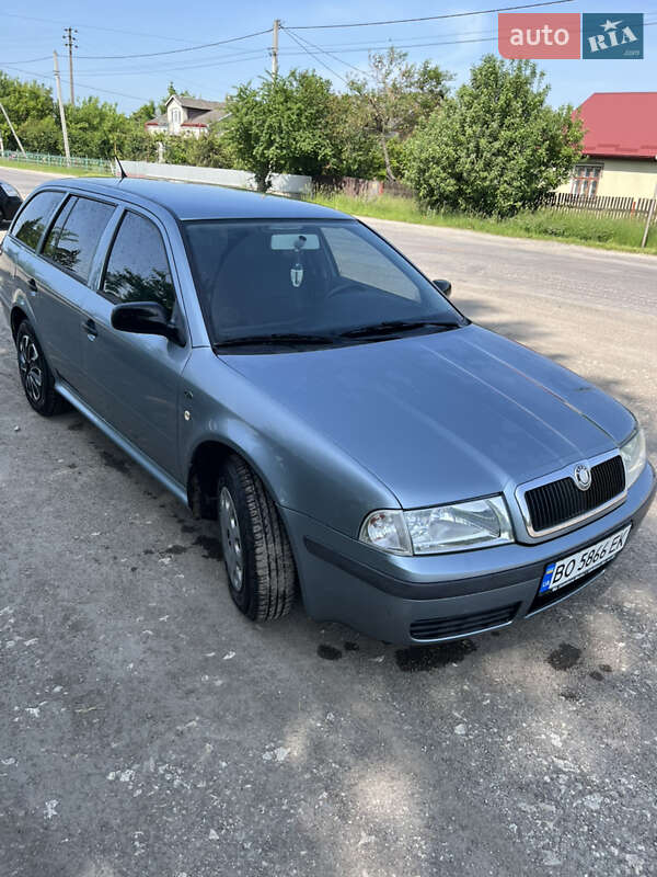Універсал Skoda Octavia 2002 в 