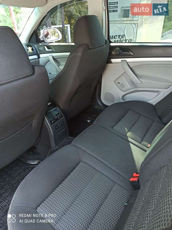 Універсал Skoda Octavia 2010 в Вінниці