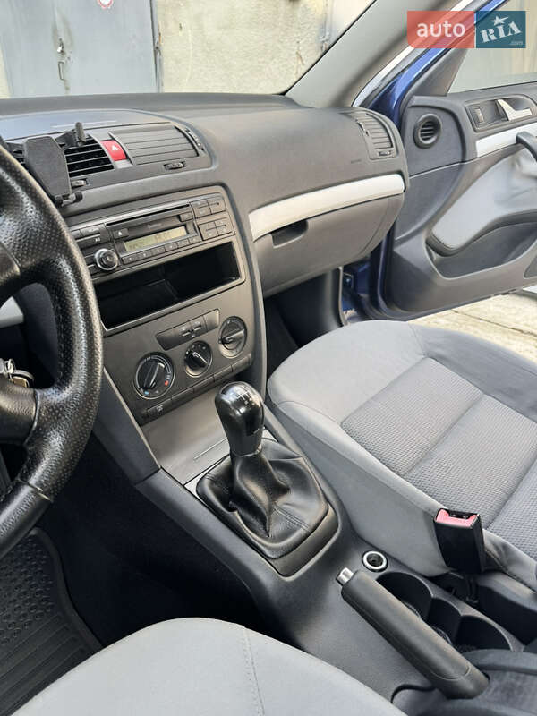 Универсал Skoda Octavia 2007 в Бориславе