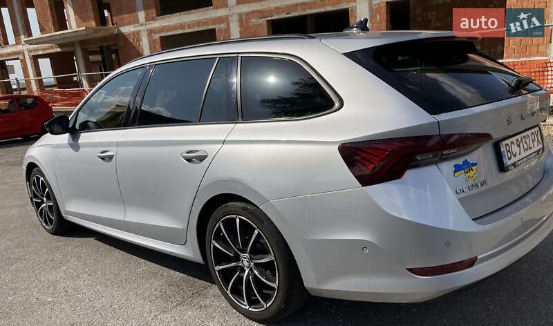 Универсал Skoda Octavia 2021 в Львове