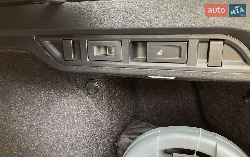 Универсал Skoda Octavia 2021 в Львове