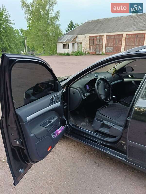 Універсал Skoda Octavia 2006 в Овручі