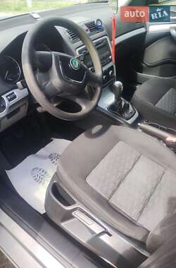 Универсал Skoda Octavia 2010 в 