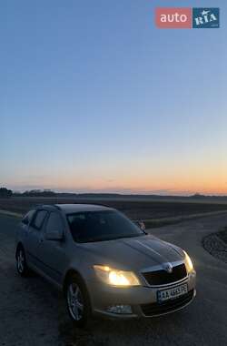 Универсал Skoda Octavia 2010 в 