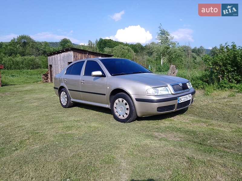 Лифтбек Skoda Octavia 2006 в Дрогобыче