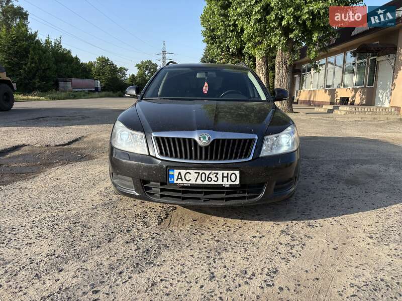 Универсал Skoda Octavia 2010 в Ахтырке