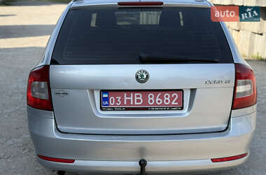 Универсал Skoda Octavia 2009 в 