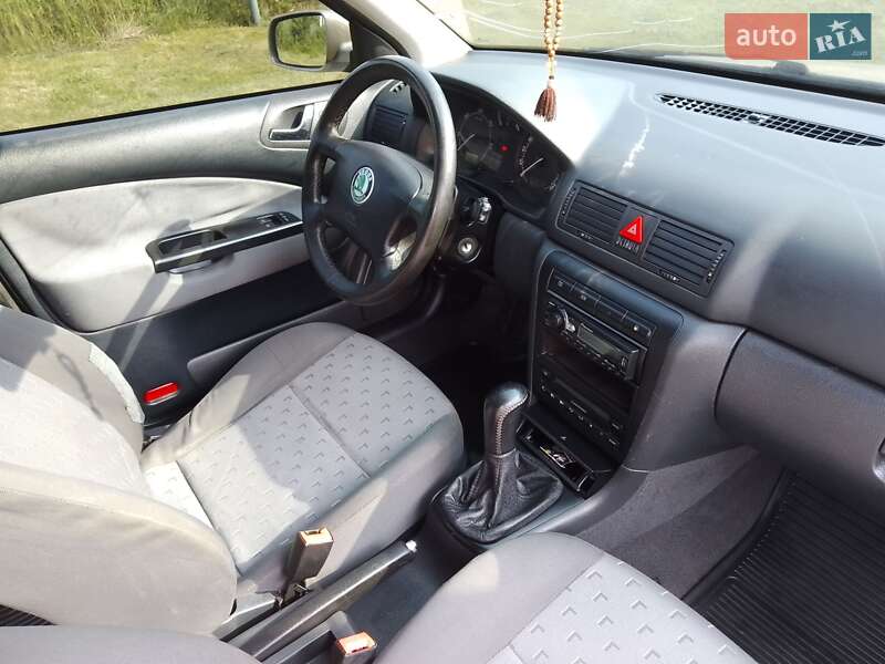 Лифтбек Skoda Octavia 2006 в Дрогобыче
