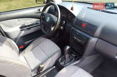 Ліфтбек Skoda Octavia 2006 в 