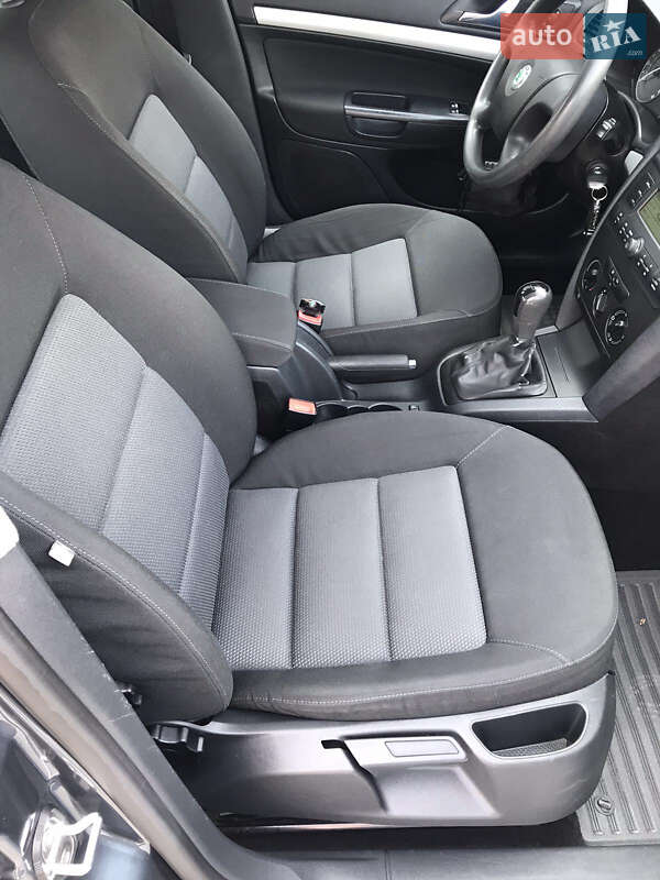 Лифтбек Skoda Octavia 2006 в Луцке