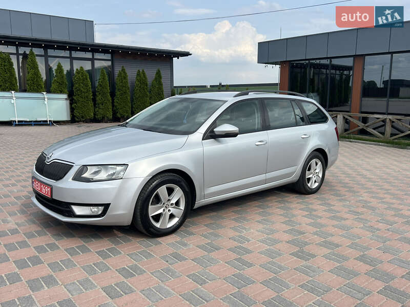 Универсал Skoda Octavia 2016 в Ровно