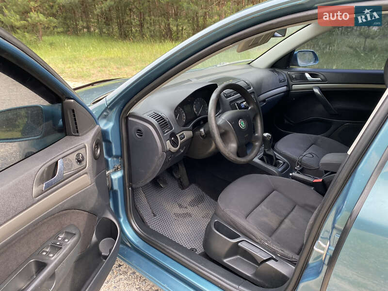 Ліфтбек Skoda Octavia 2005 в Охтирці