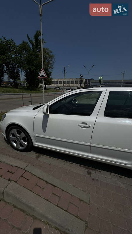Універсал Skoda Octavia 2011 в Івано-Франківську