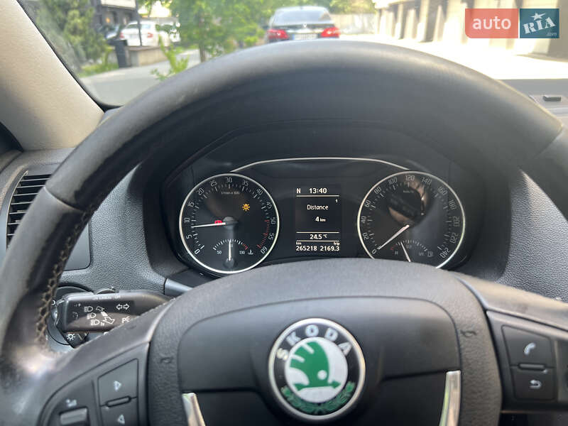 Універсал Skoda Octavia 2011 в Івано-Франківську