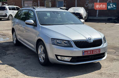Универсал Skoda Octavia 2014 в Сумах