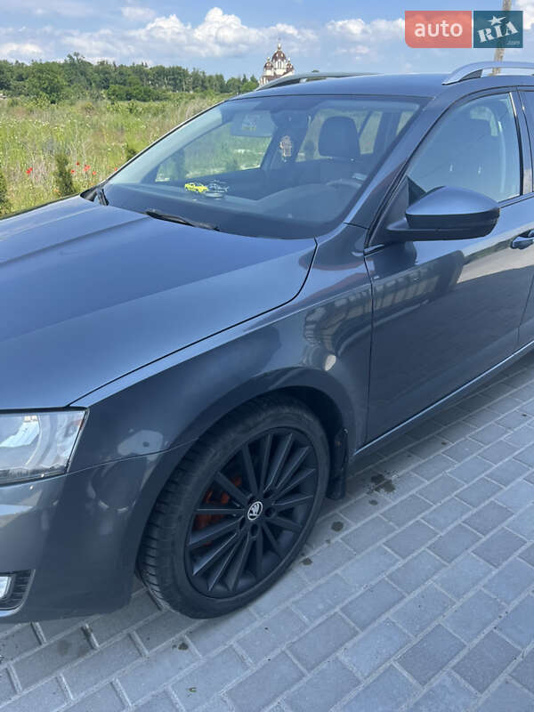 Универсал Skoda Octavia 2016 в Золочеве