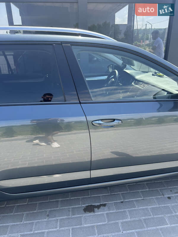 Универсал Skoda Octavia 2016 в Золочеве