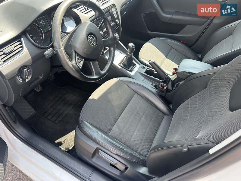 Универсал Skoda Octavia 2013 в Житомире