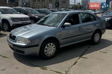 Ліфтбек Skoda Octavia 2001 в Харкові