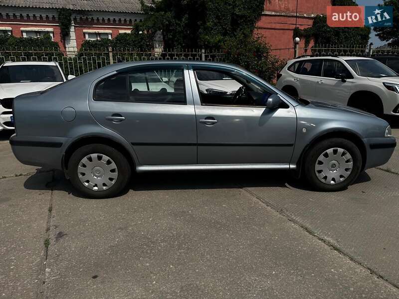 Лифтбек Skoda Octavia 2001 в Харькове