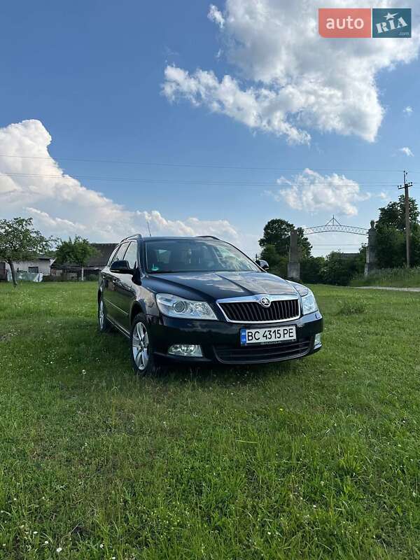Універсал Skoda Octavia 2010 в Буську
