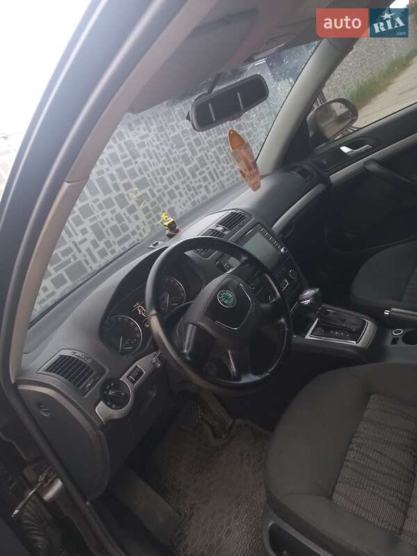 Универсал Skoda Octavia 2009 в Ужгороде