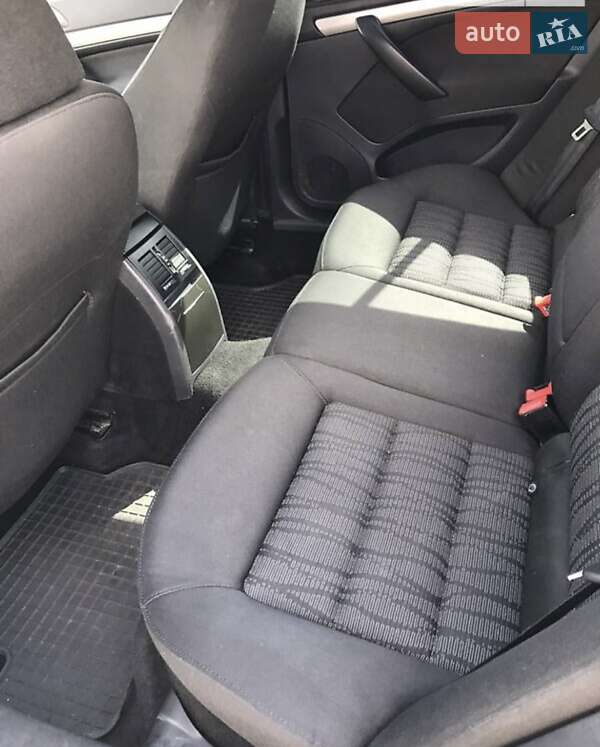 Ліфтбек Skoda Octavia 2010 в Кропивницькому