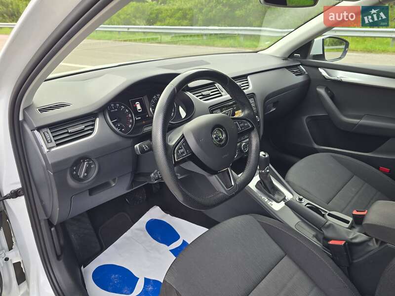 Универсал Skoda Octavia 2017 в Ковеле