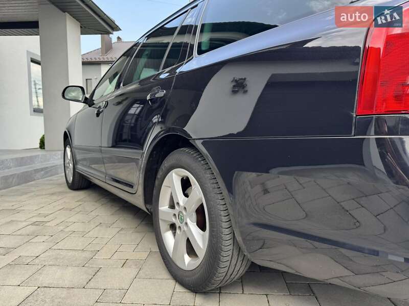Універсал Skoda Octavia 2012 в Івано-Франківську